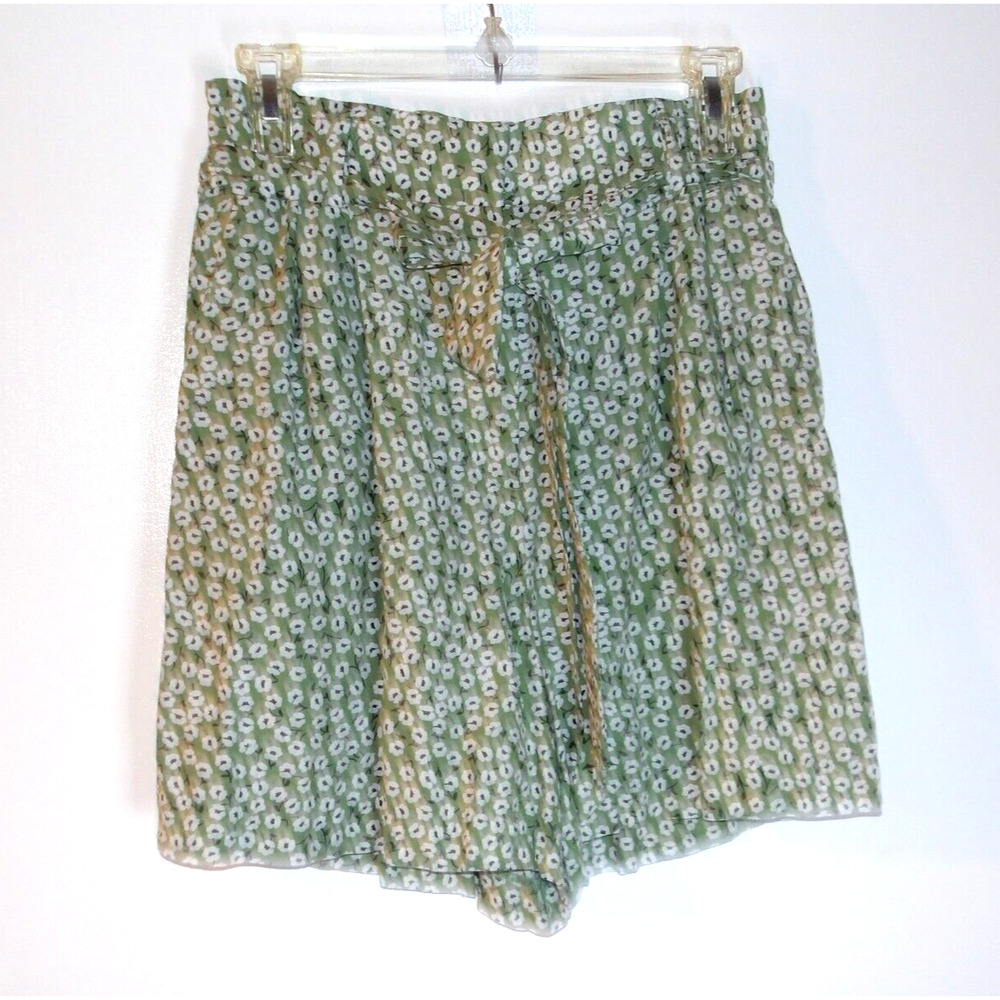 H&M Women's Floral Print Shorts Size‎ 6 Green White Pockets Zipper/Elastic Waist